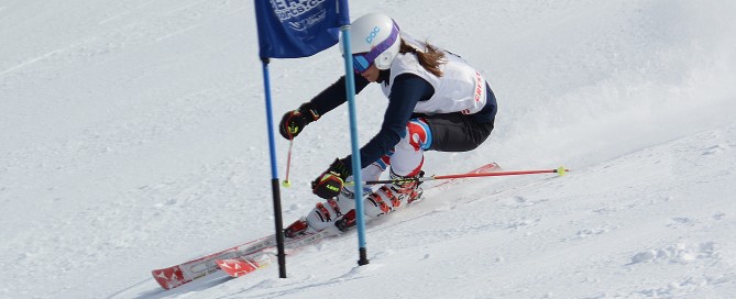 Slalom ski alpin
